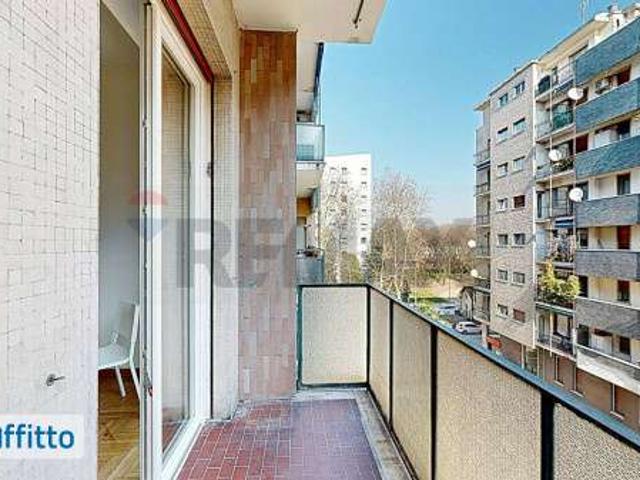 Appartamento in affitto a Municipio 6, Milano