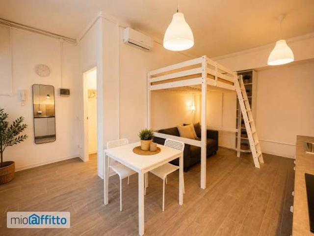 Appartamento in affitto a Municipio 1, Milano