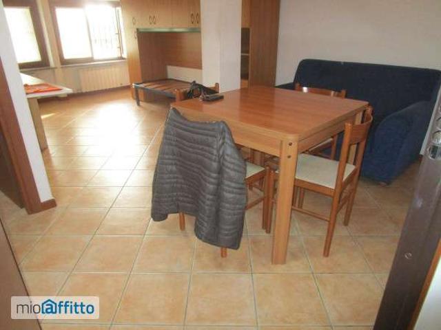Appartamento in affitto a Capriate, Capriate San Gervasio