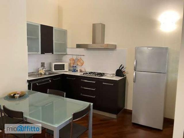 Appartamento in affitto a Santo Stefano, Bologna