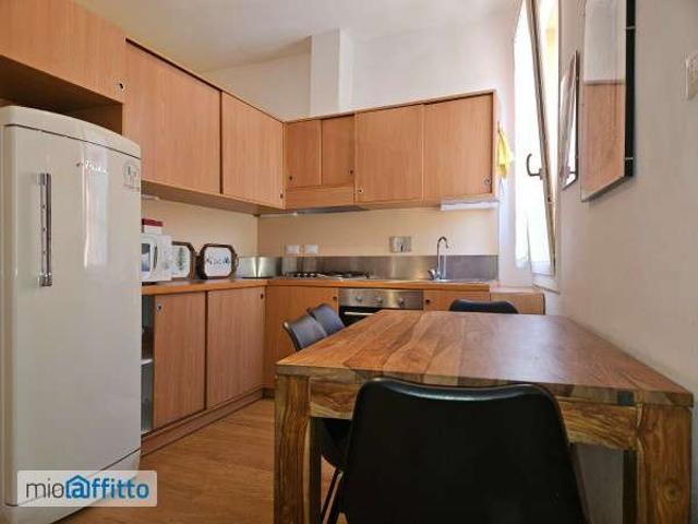 Appartamento in affitto a Santo Stefano, Bologna