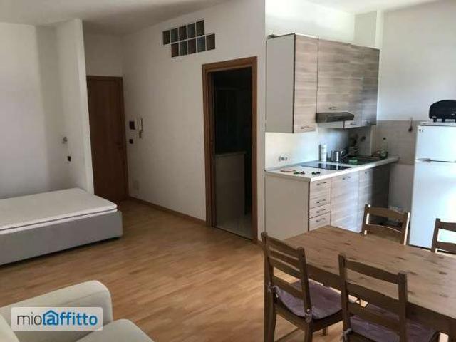 Appartamento in affitto a Abbazia, Sesto Calende