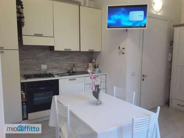 Appartamento in affitto a Ispra, Lombardia