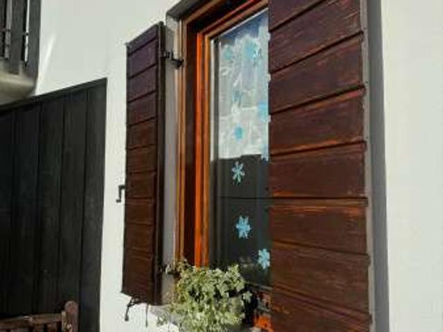 Villa Indipendente in affitto a Merlin, Chatillon