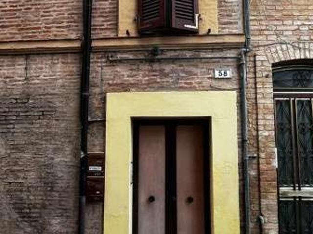 Appartamento in affitto a Tribunale, Marche
