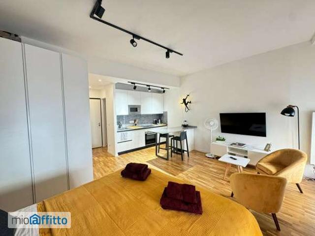 Appartamento in affitto a Centro Est, Serra Riccò