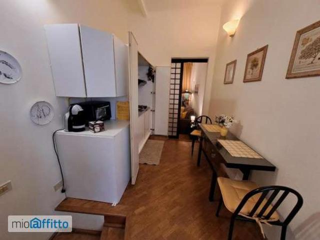 Appartamento in affitto a Centro Est, Serra Riccò