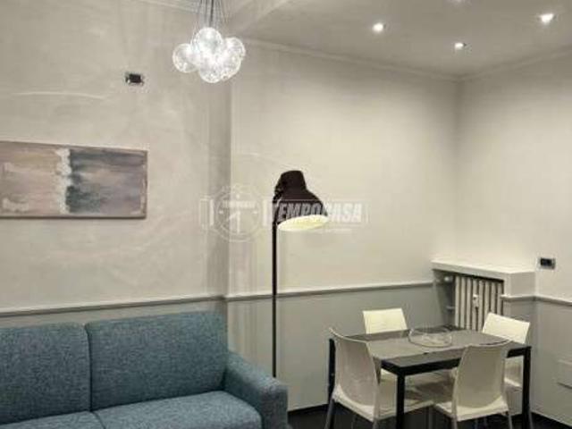 Villa Indipendente in affitto a Municipio 8 di Milano, Milano