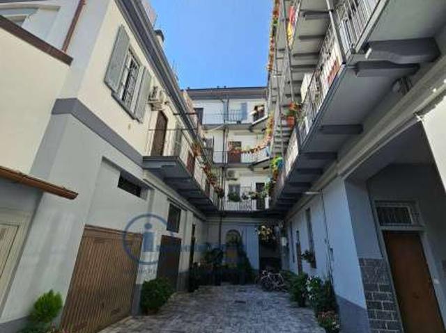 Villa Indipendente in affitto a Municipio 8 di Milano, Milano