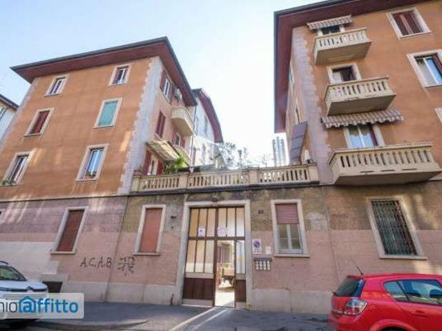 Villa Indipendente in affitto a Municipio 8 di Milano, Milano