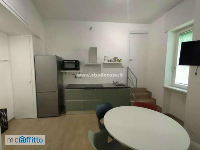 Villa Indipendente in affitto a Municipio 8 di Milano, Milano