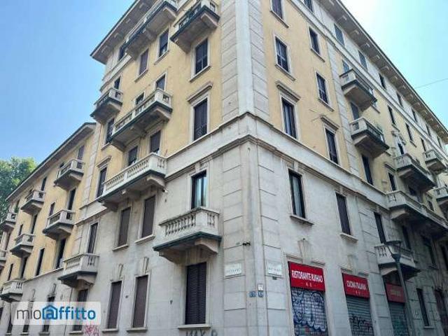 Villa Indipendente in affitto a Municipio 8 di Milano, Milano