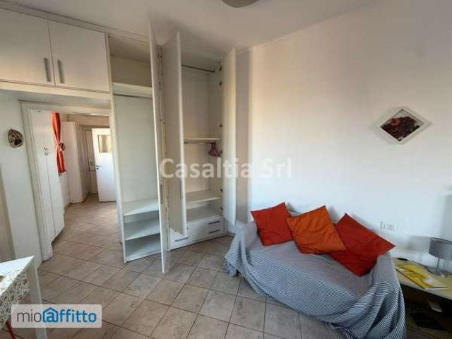 Villa Indipendente in affitto a Municipio 8 di Milano, Milano