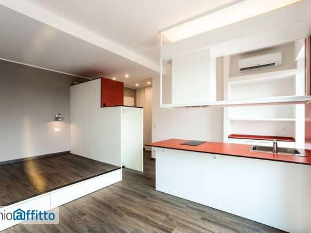 Villa Indipendente in affitto a Municipio 8 di Milano, Milano