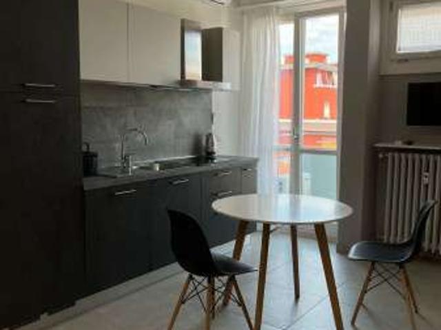 Villa Indipendente in affitto a Municipio 8 di Milano, Milano