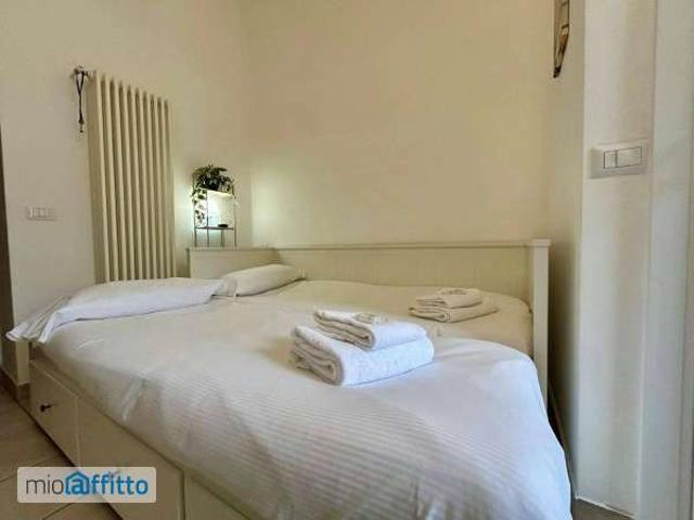 Villa Indipendente in affitto a Milano