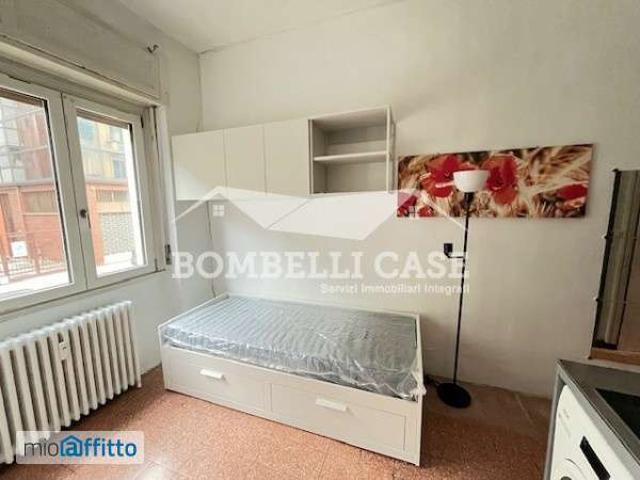 Villa Indipendente in affitto a Municipio 8 di Milano, Milano