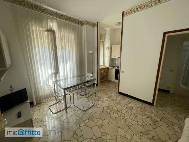 Villa Indipendente in affitto a Municipio 8 di Milano, Milano