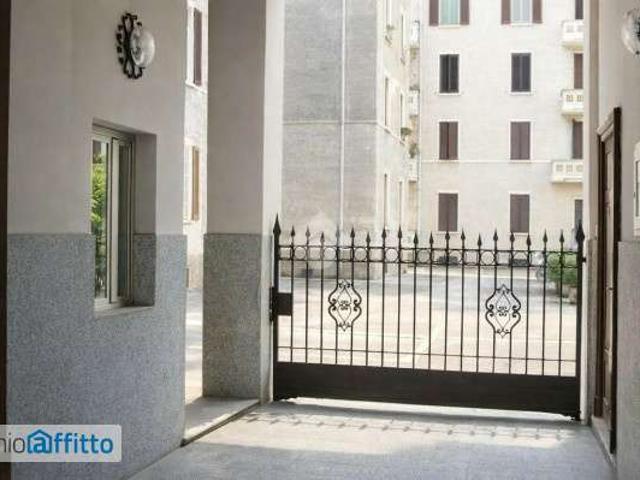 Villa Indipendente in affitto a Municipio 8 di Milano, Milano