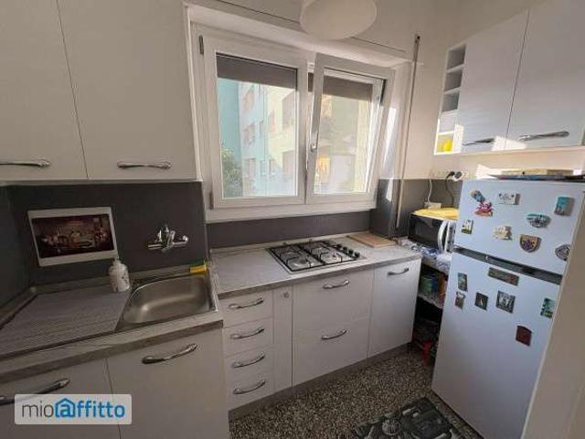 Villa Indipendente in affitto a Municipio 8 di Milano, Milano