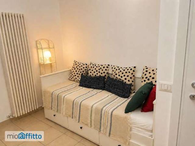 Villa Indipendente in affitto a Municipio 8 di Milano, Milano