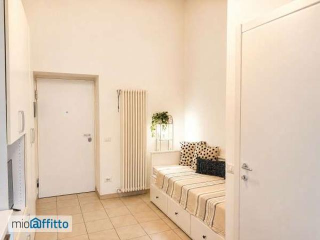 Villa Indipendente in affitto a Municipio 8 di Milano, Milano