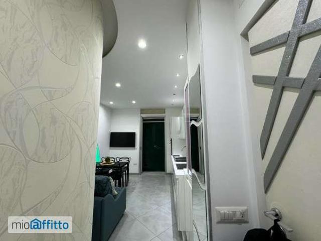 Appartamento in affitto a Municipalità 1, Pizzofalcone