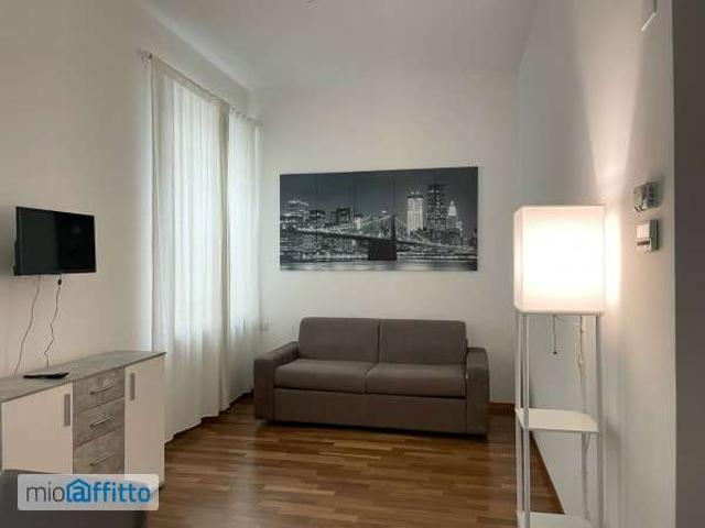 Appartamento in affitto a Quadronno, Milano