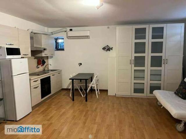 Appartamento in affitto a Municipio 5, Milano