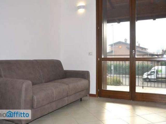 Appartamento in affitto a Chieve, Cremona