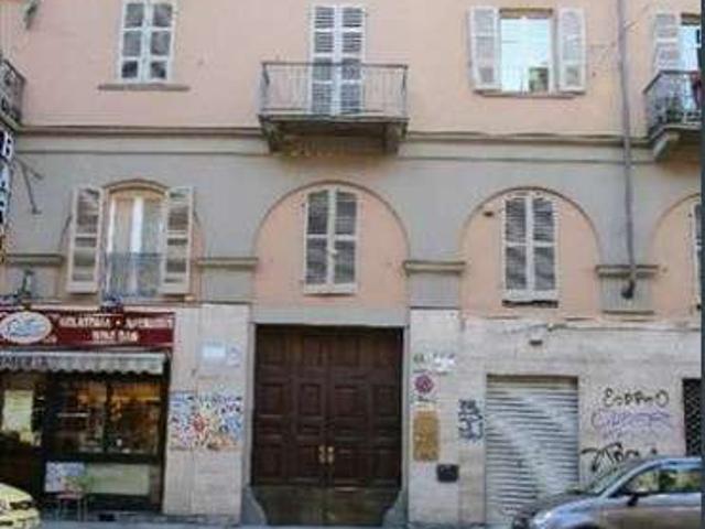 Appartamento in affitto a Circoscrizione 4, Piemonte