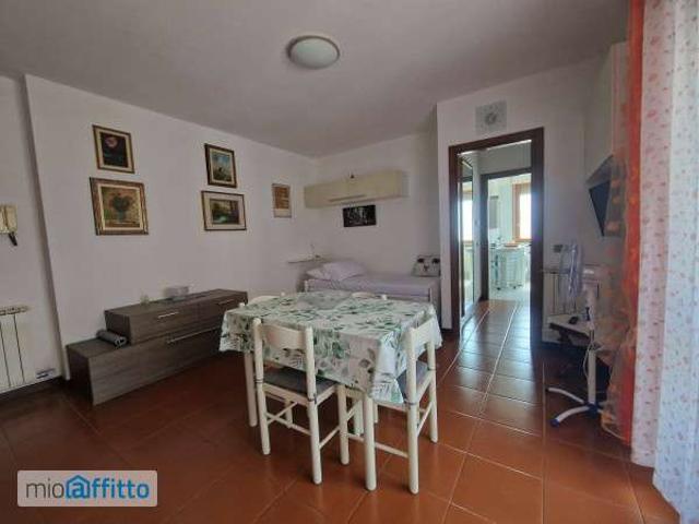Villa Indipendente in affitto a Porta Mortara, Piemonte