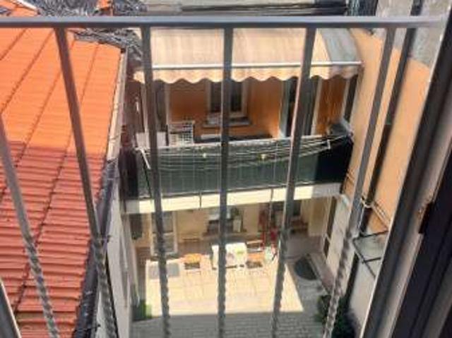 Appartamento in affitto a Borgovico, Como