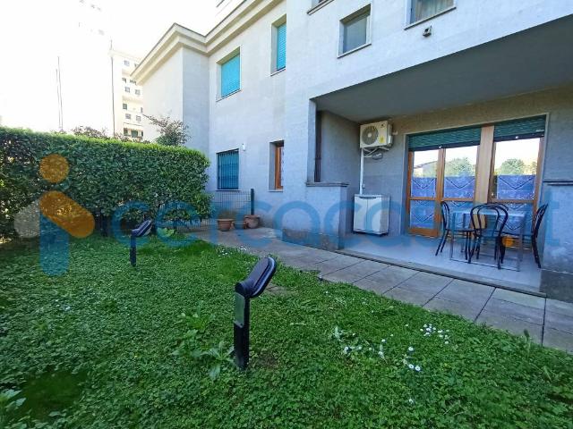 Appartamento in affitto a Vergiate, Lombardia