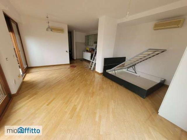 Appartamento in affitto a Municipio Roma X, Roma Capitale