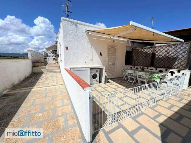 Appartamento in affitto a Capitolo, Puglia