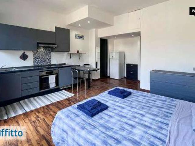 Villa Indipendente in affitto a Milano