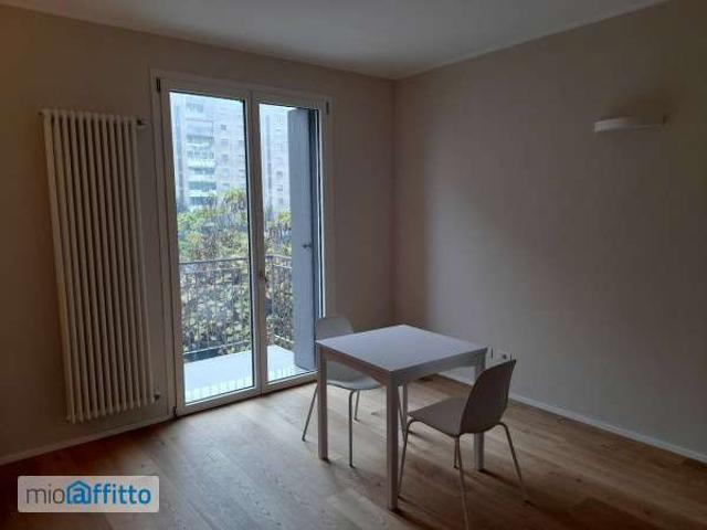 Villa Indipendente in affitto a Garegnano, Milano