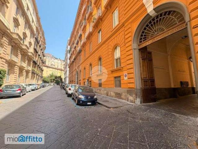 Appartamento in affitto a Municipalità 1, Campania