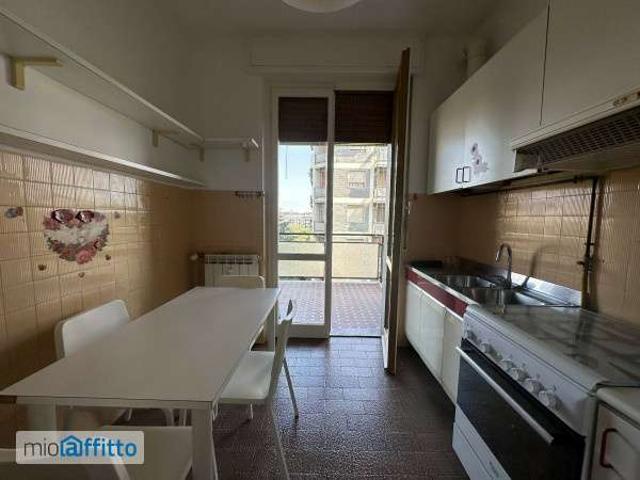 Appartamento in affitto a Municipio 6, Milano