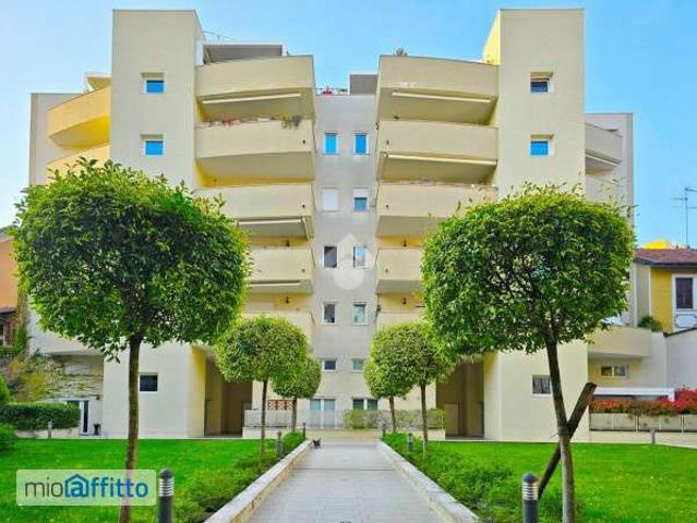 Appartamento in affitto a Isola, Milano