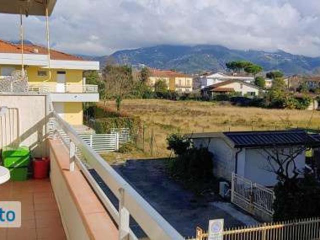 Appartamento in affitto a Marina di Massa, Marina Di Massa