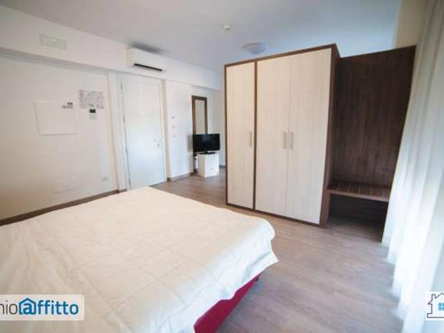 Appartamento in affitto a Municipio Roma VI, Roma Capitale