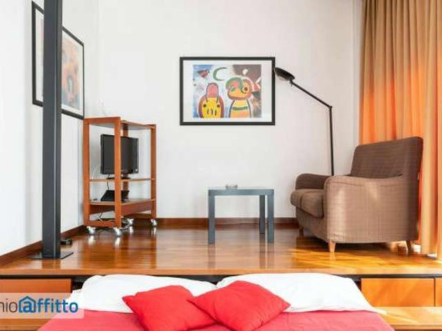 Appartamento in affitto a Municipio 8 di Milano, Milano