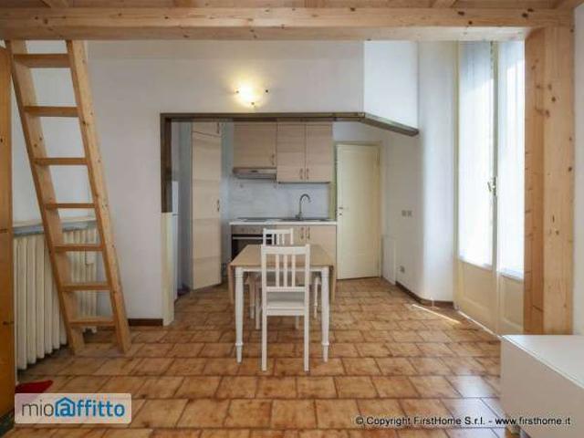 Appartamento in affitto a Municipio 7, Milano