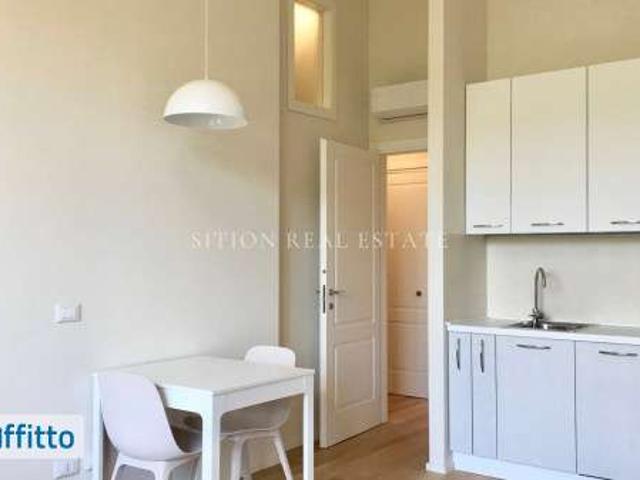 Appartamento in affitto a Municipio 8 di Milano, Milano