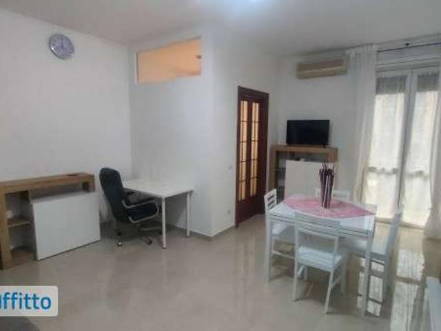 Villa Indipendente in affitto a Milano