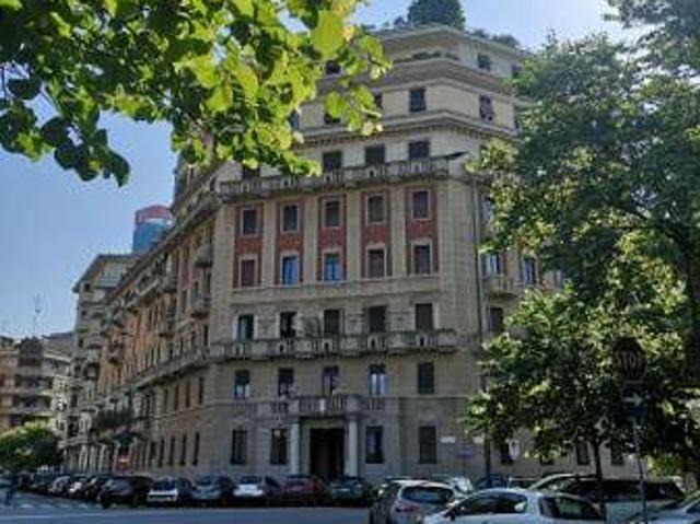 Appartamento in affitto a Municipio 8 di Milano, Milano