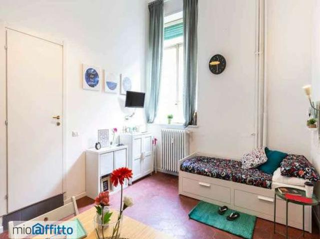 Appartamento in affitto a Municipio 9, Milano