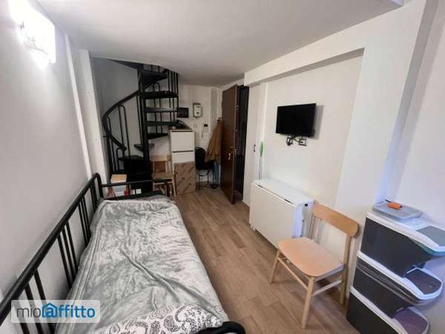 Appartamento in affitto a Municipio 9, Milano